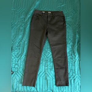 Jeans a.n.a a New Approach